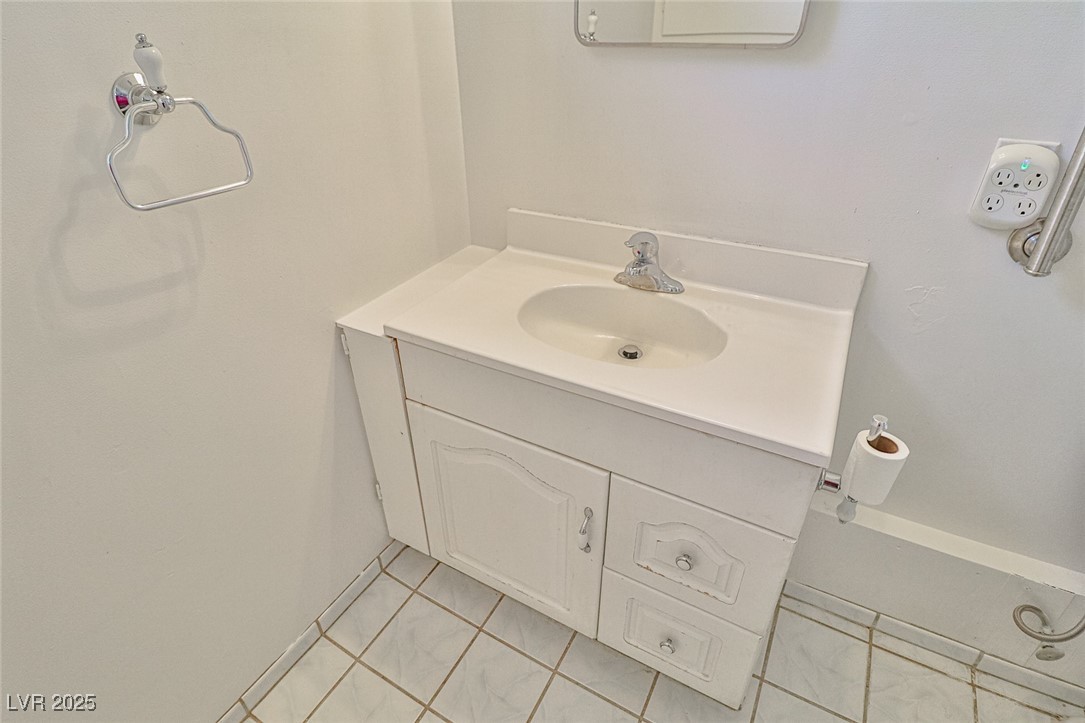 1512 Inverness Avenue