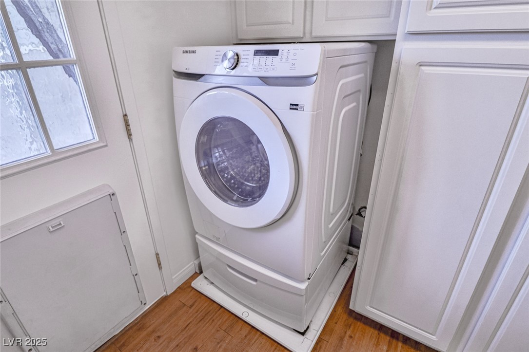 1512 Inverness Avenue