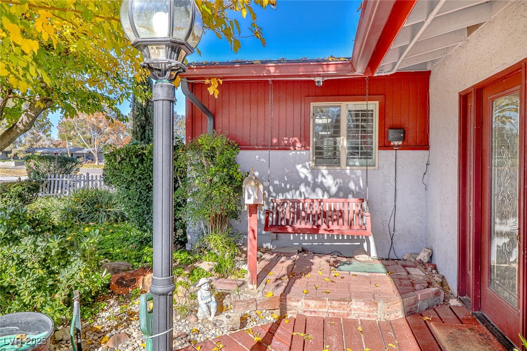 1512 Inverness Avenue