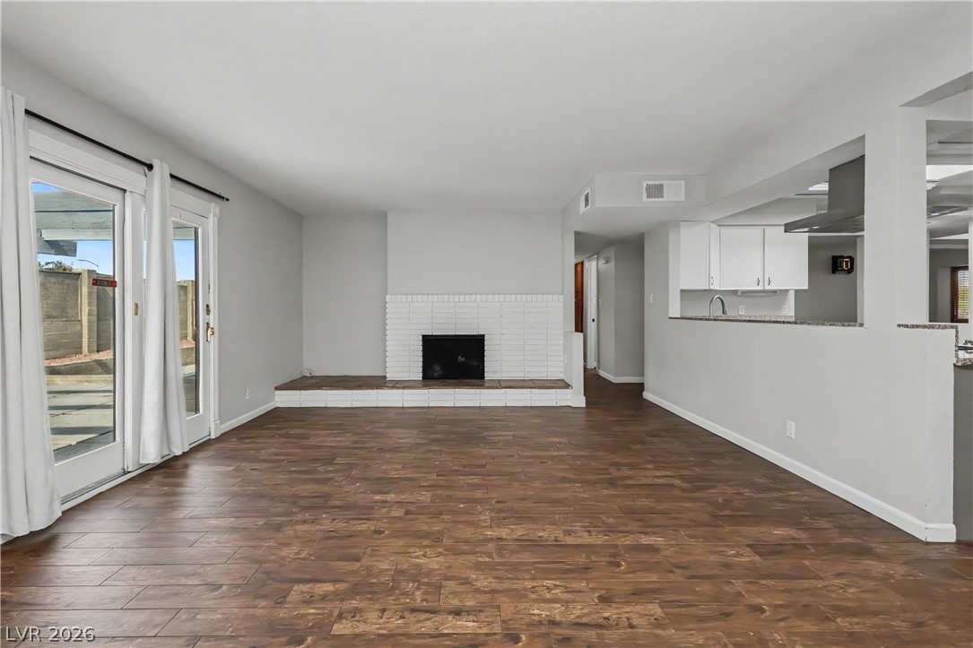 6908 Kinkenon Drive