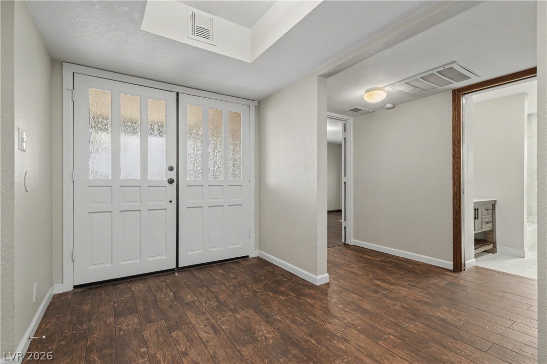 6908 Kinkenon Drive