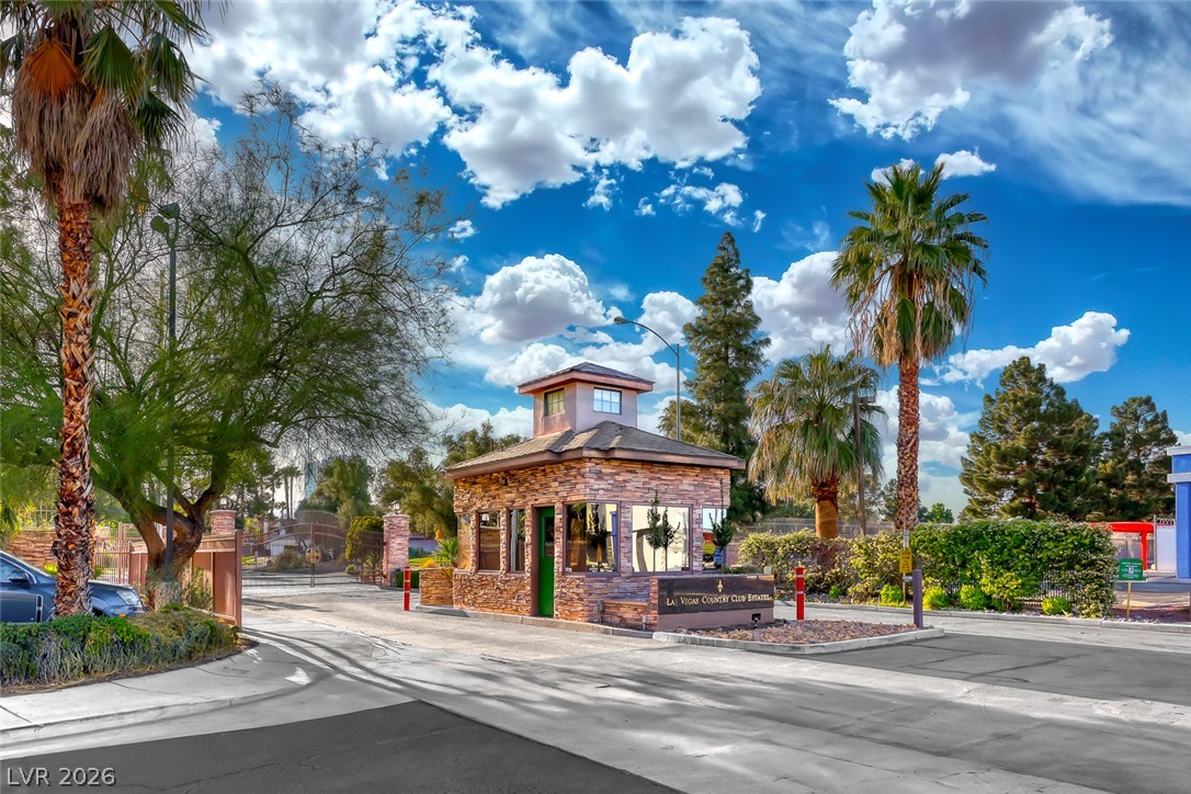 3173 Pinehurst Drive C