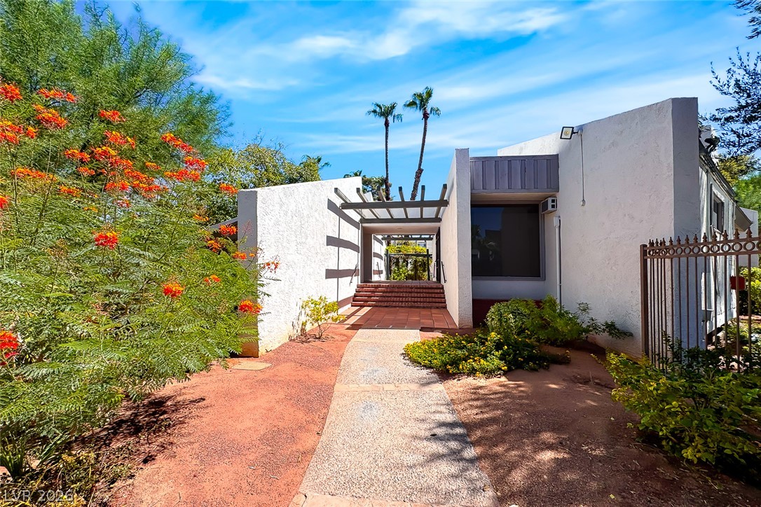 572 Willow Green Drive