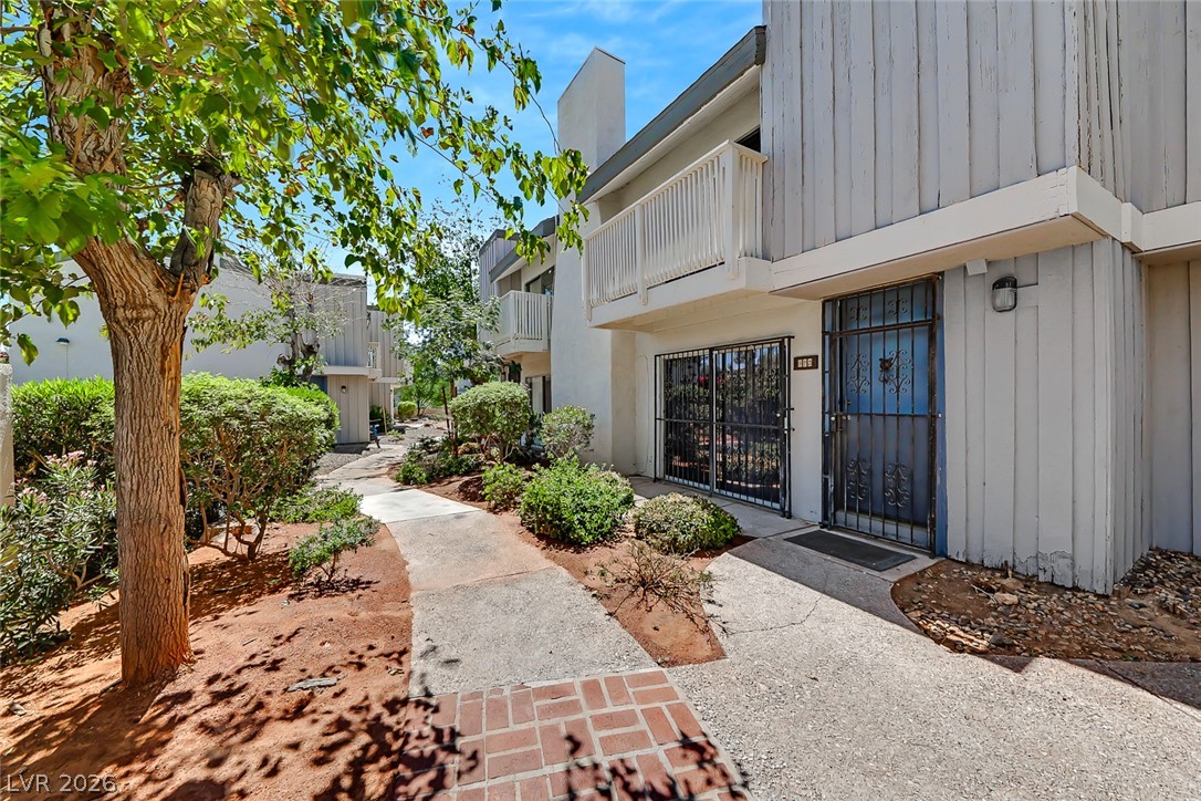 572 Willow Green Drive