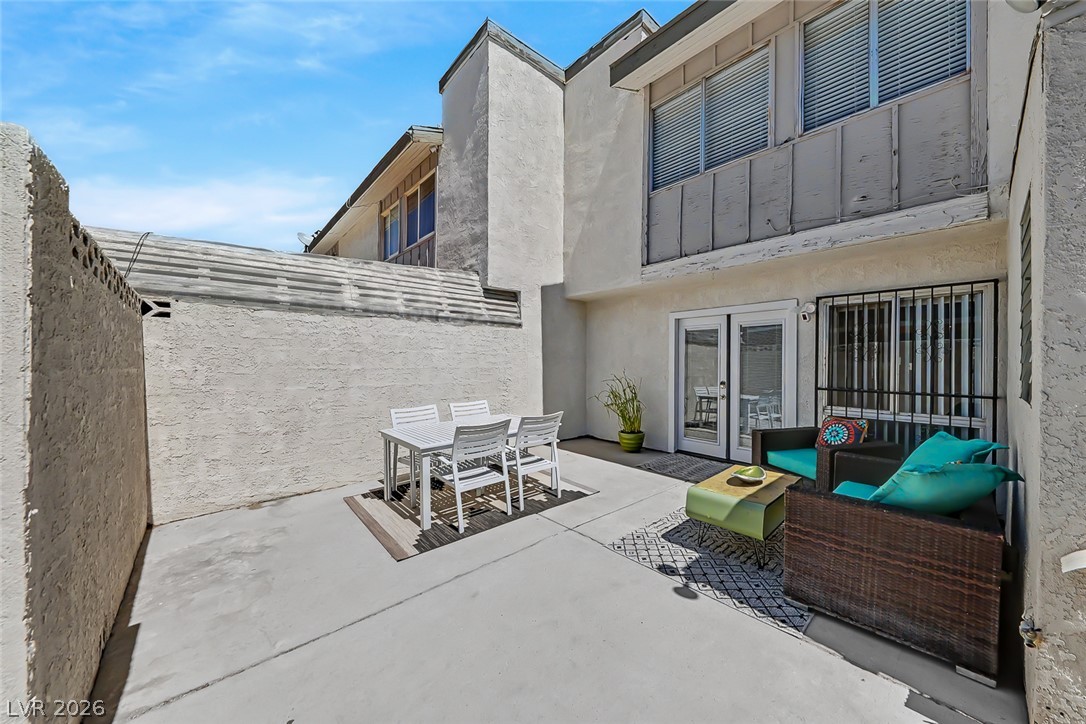 572 Willow Green Drive