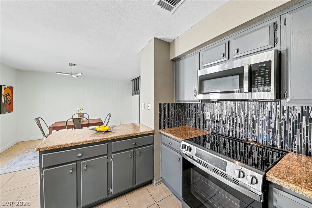 572 Willow Green Drive