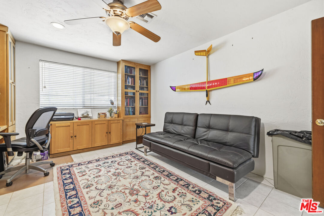 51 Flintlock Ln