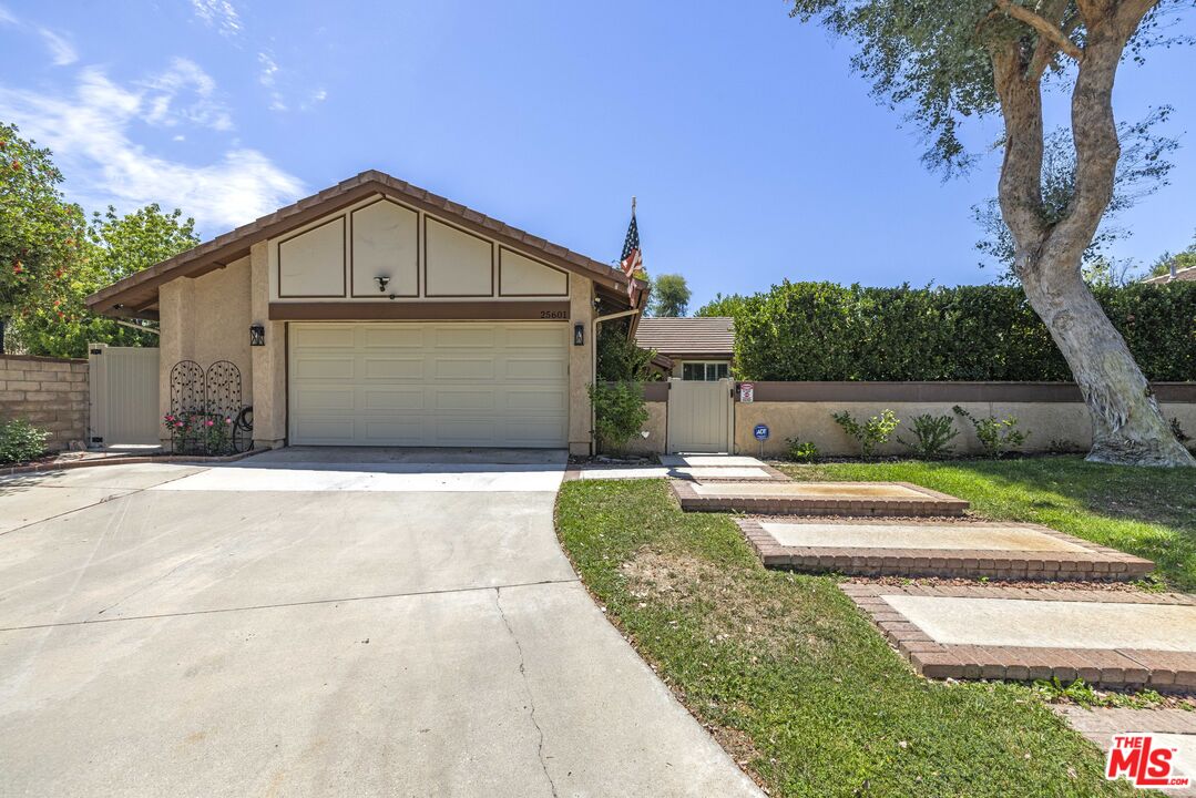 25601 Rancho Adobe Rd