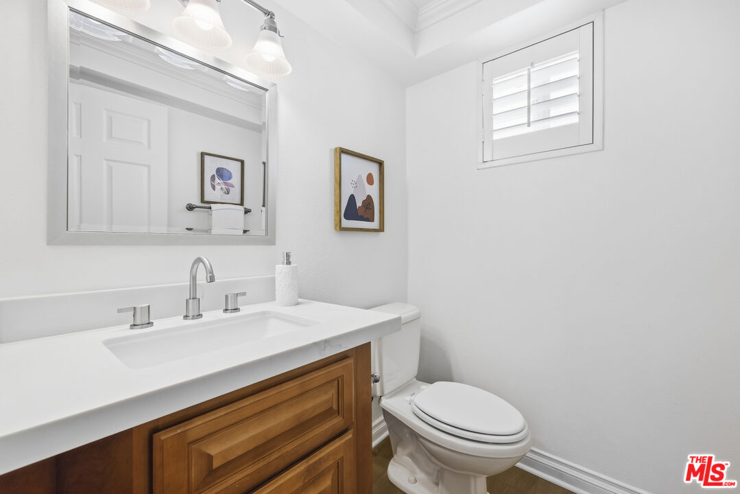 4164 Tujunga Ave Unit: 103