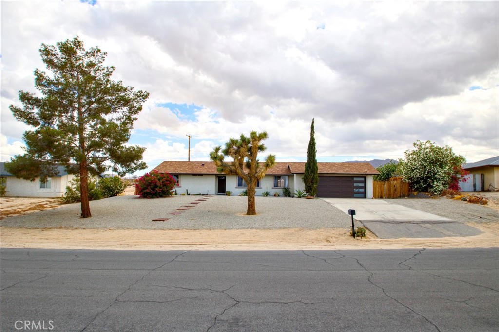 73973 Playa Vista Drive