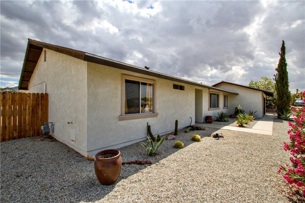73973 Playa Vista Drive