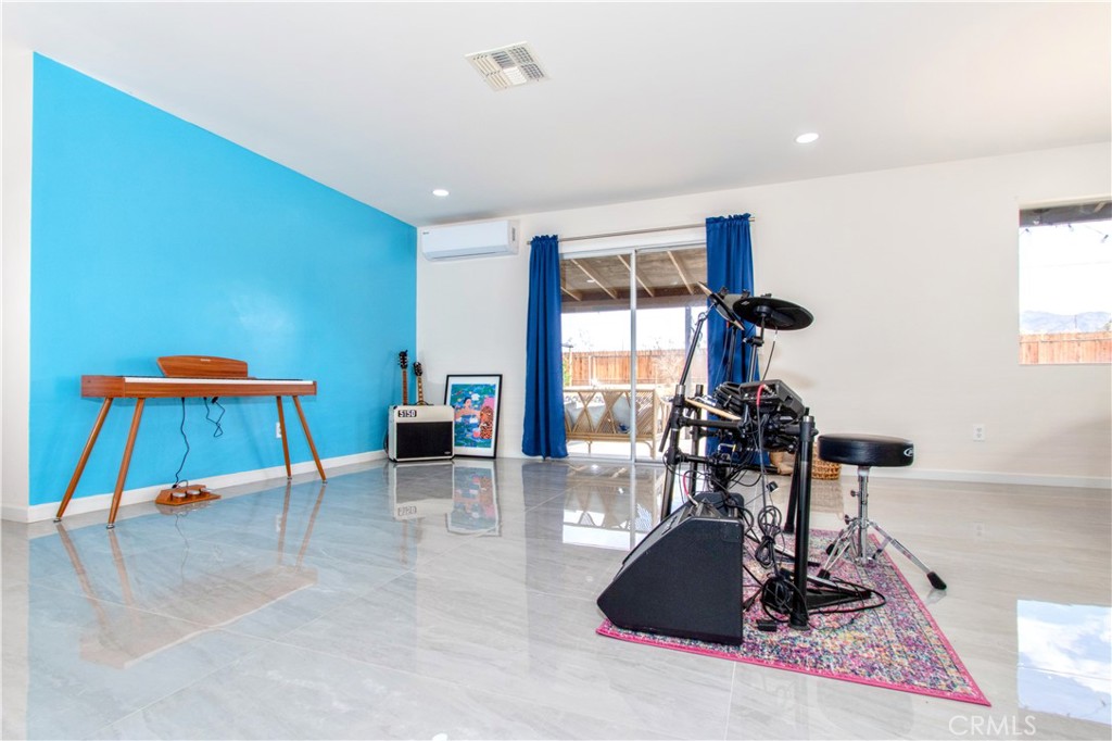 73973 Playa Vista Drive