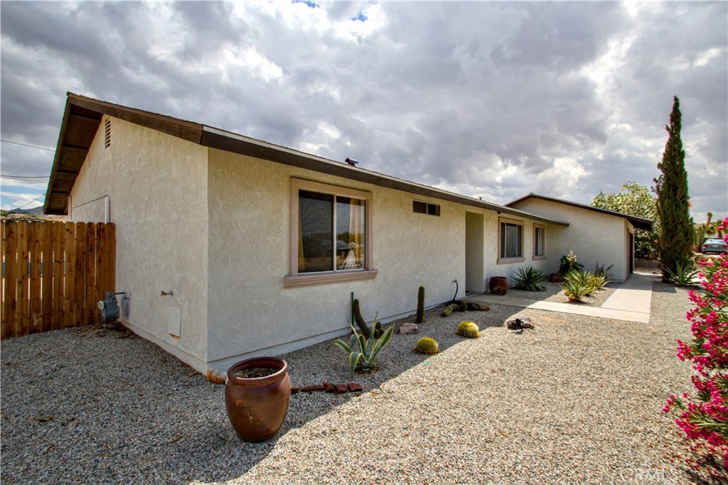 73973 Playa Vista Drive