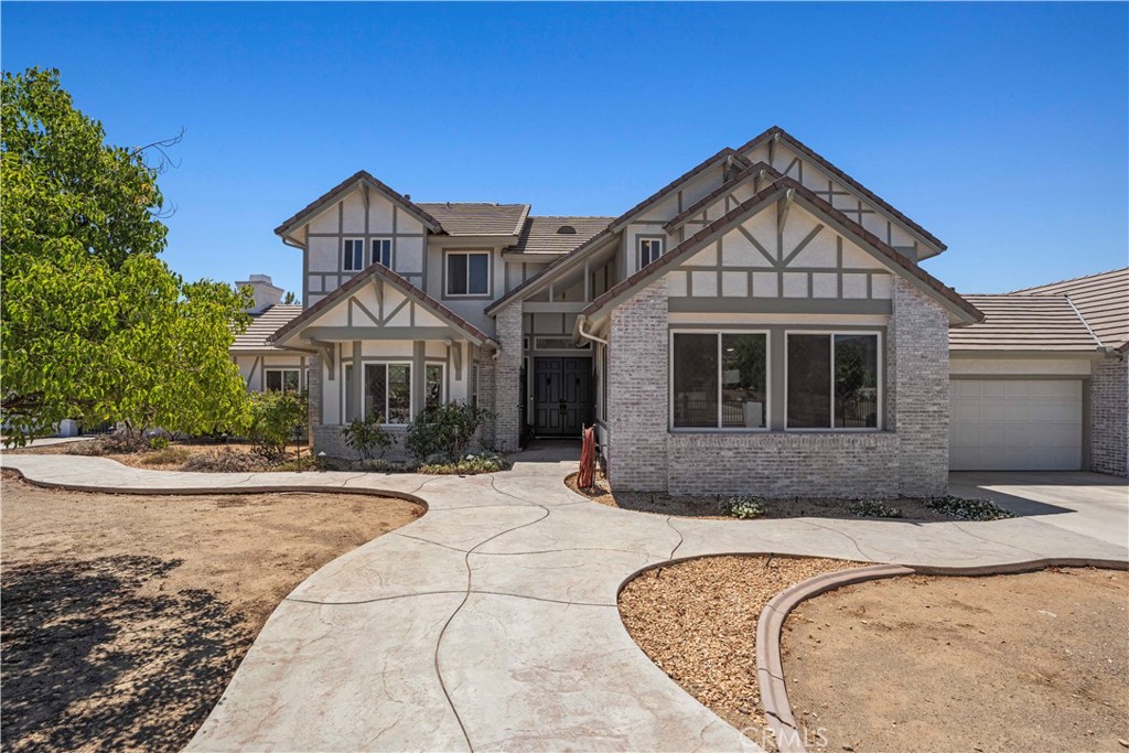 9744 Sweetwater Drive