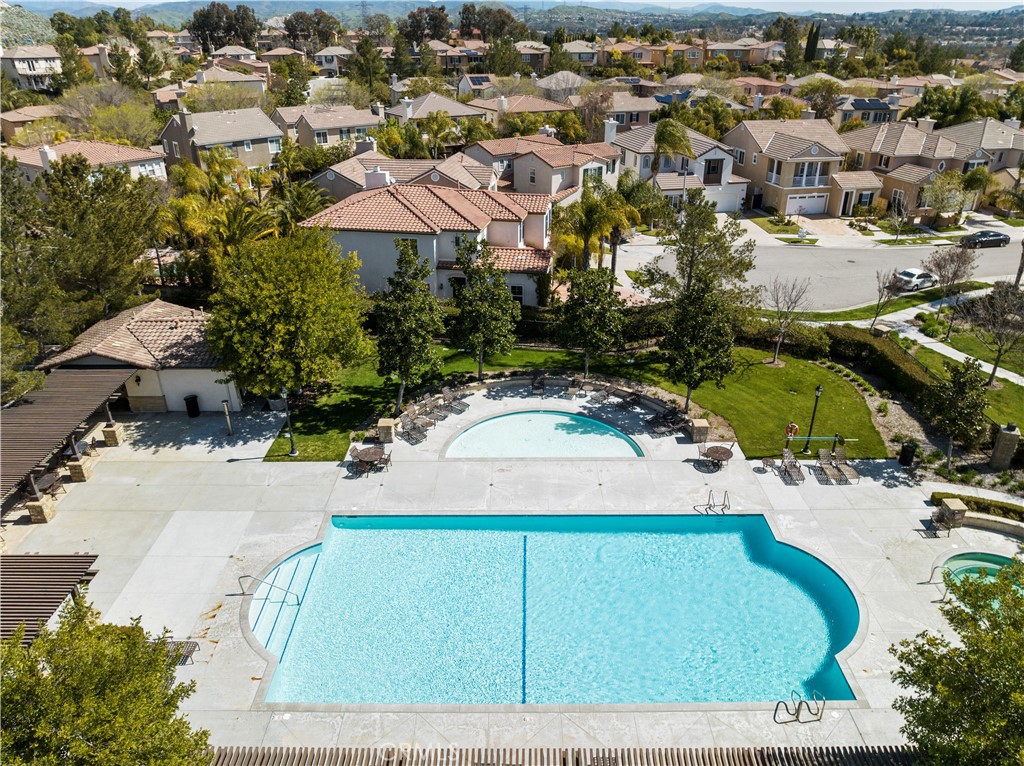 24303 Las Palmas Street