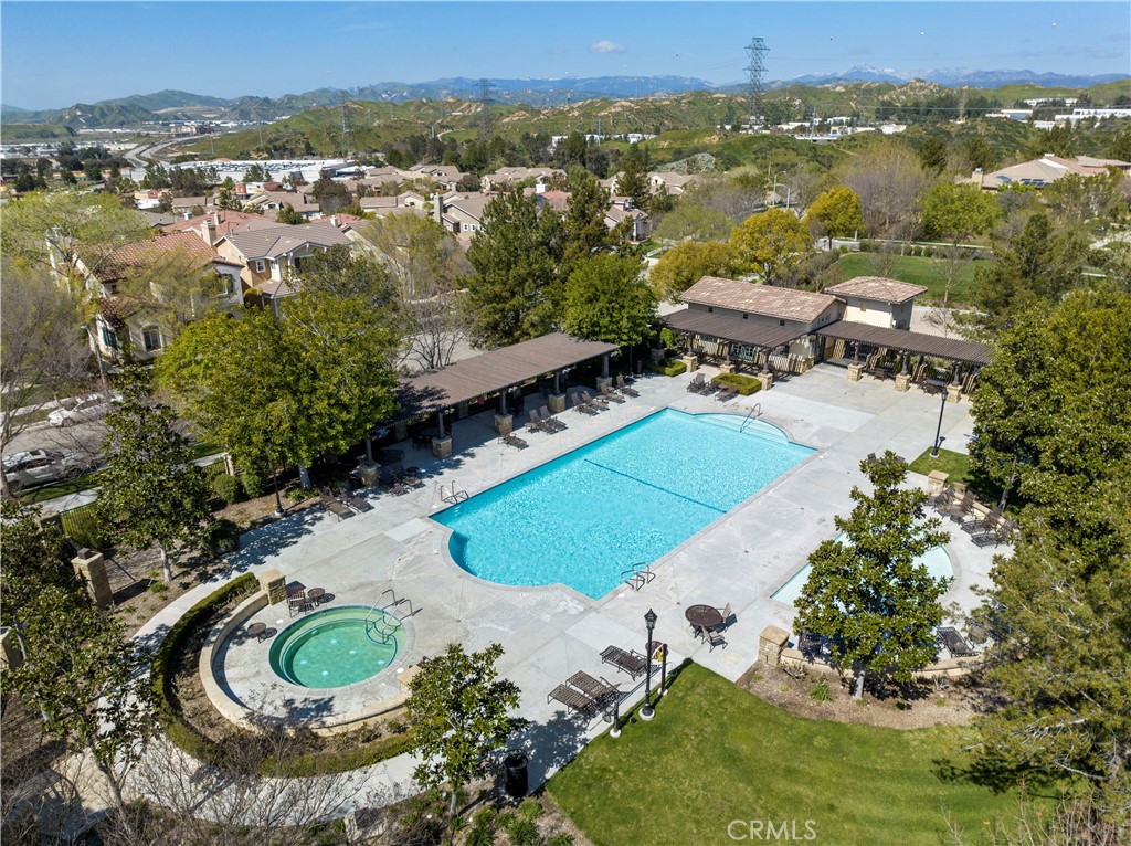 24303 Las Palmas Street