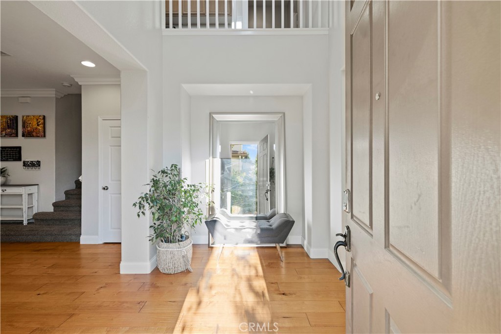 24303 Las Palmas Street