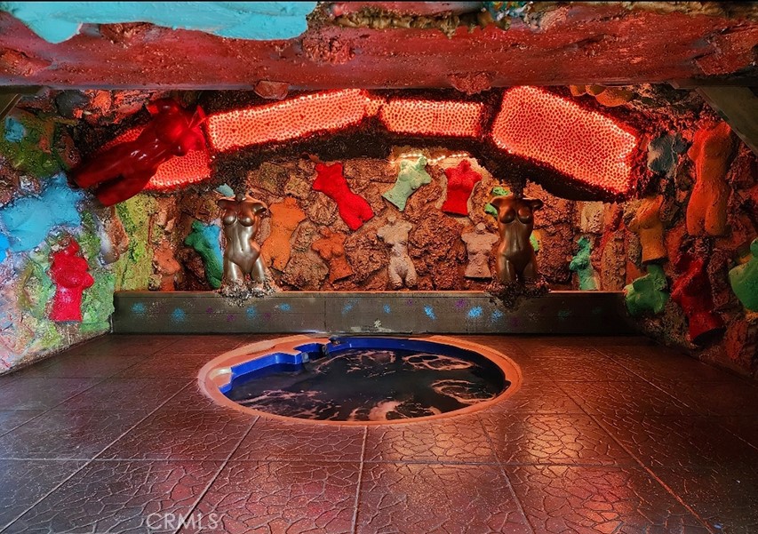 2189 Sunset Plaza Drive