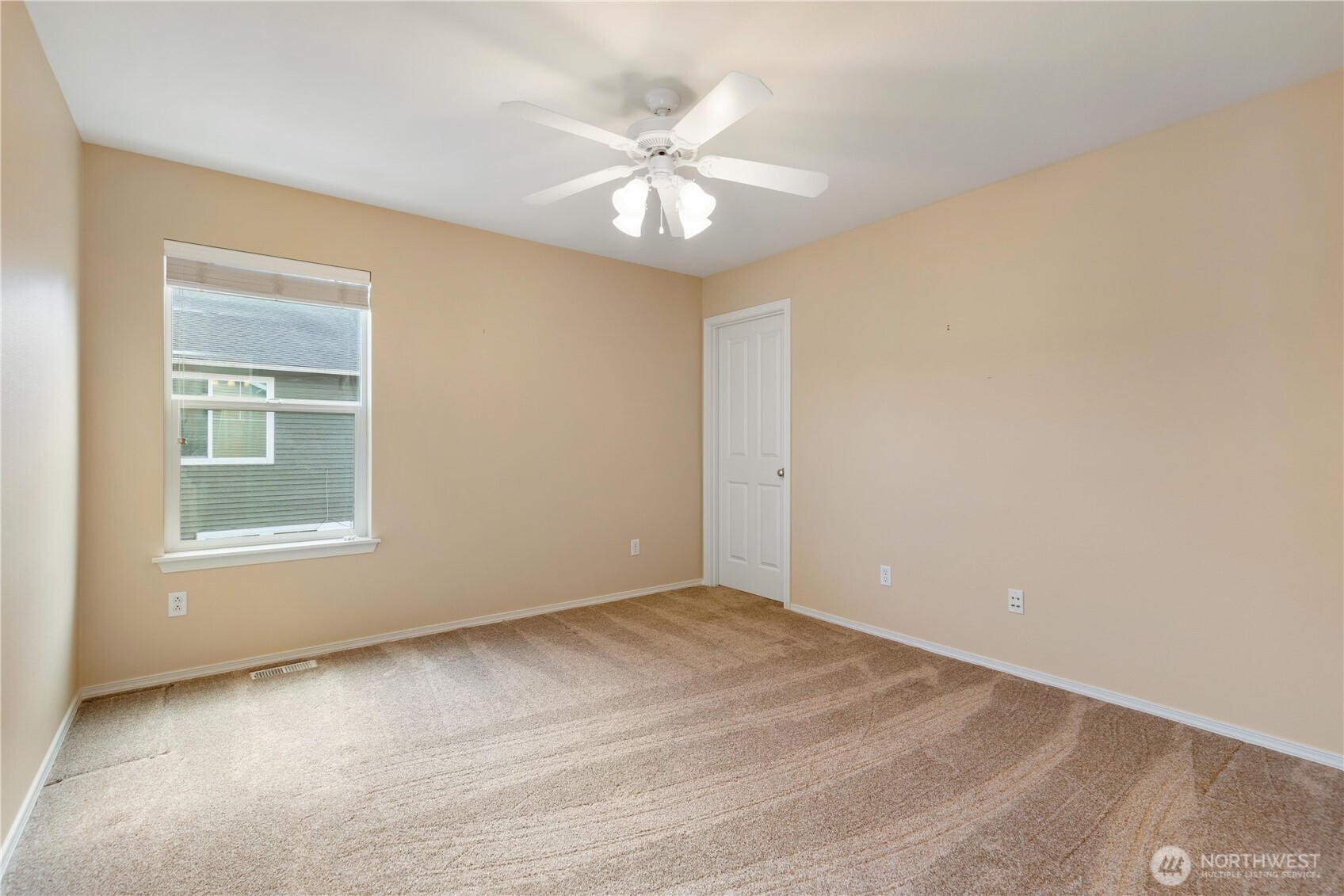 14022 Flossmoor Lane SE