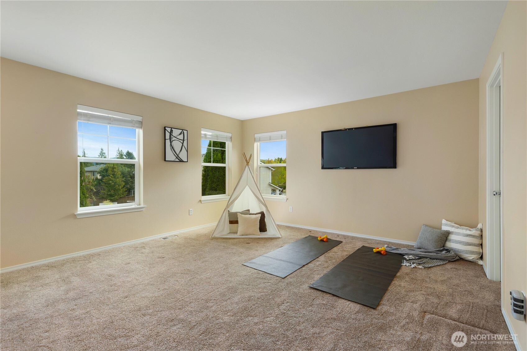 14022 Flossmoor Lane SE