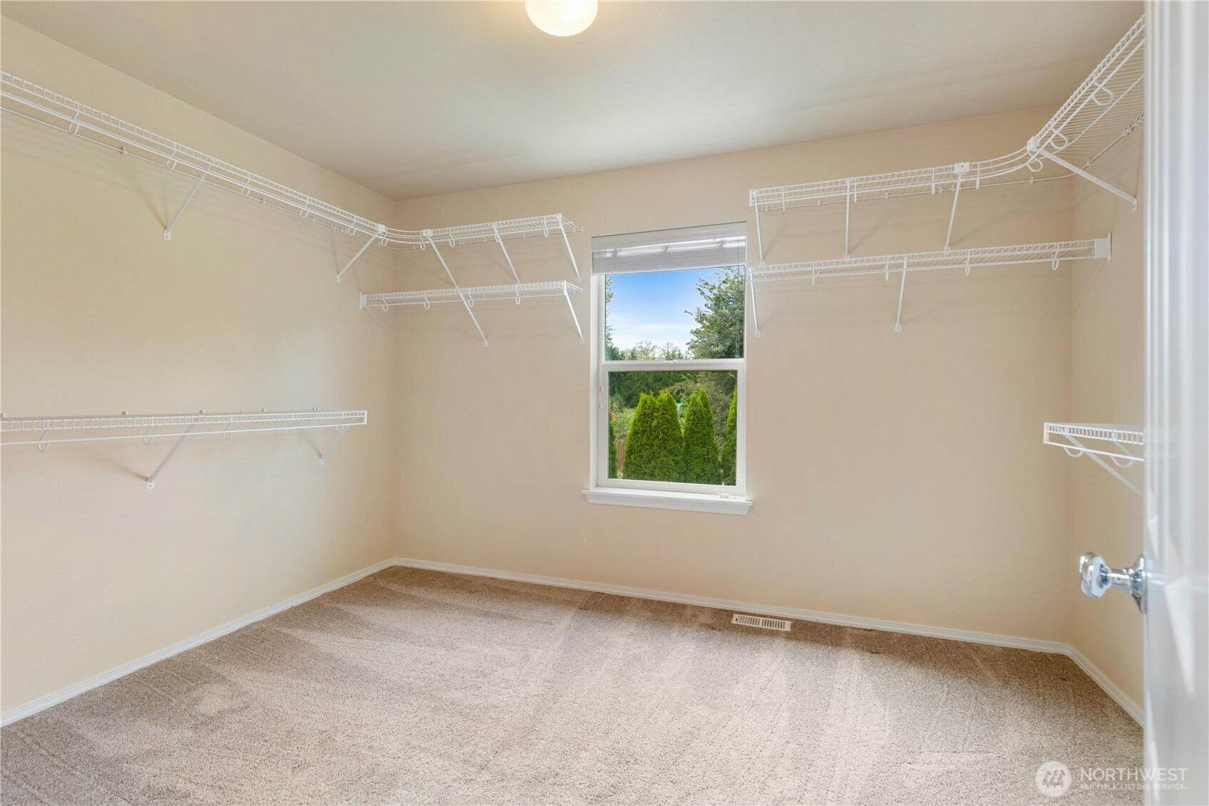 14022 Flossmoor Lane SE
