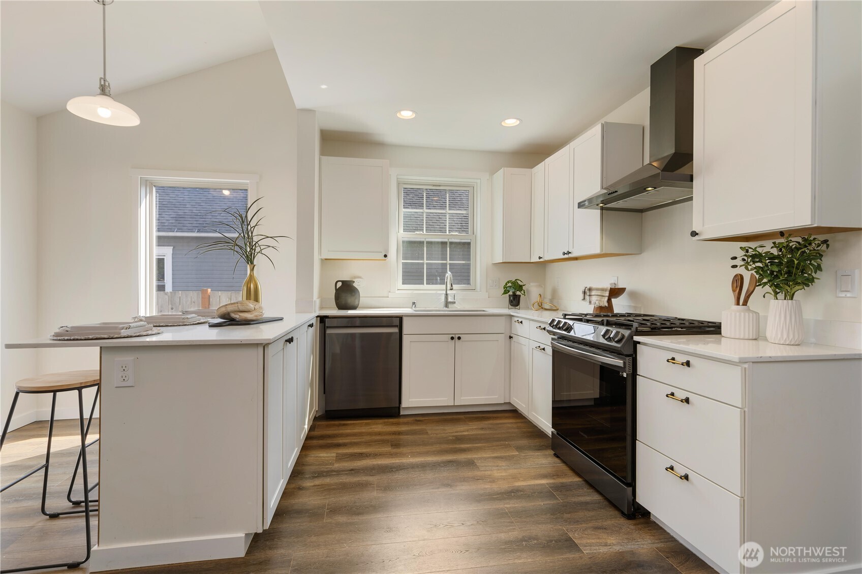 319 Short Columbia Street