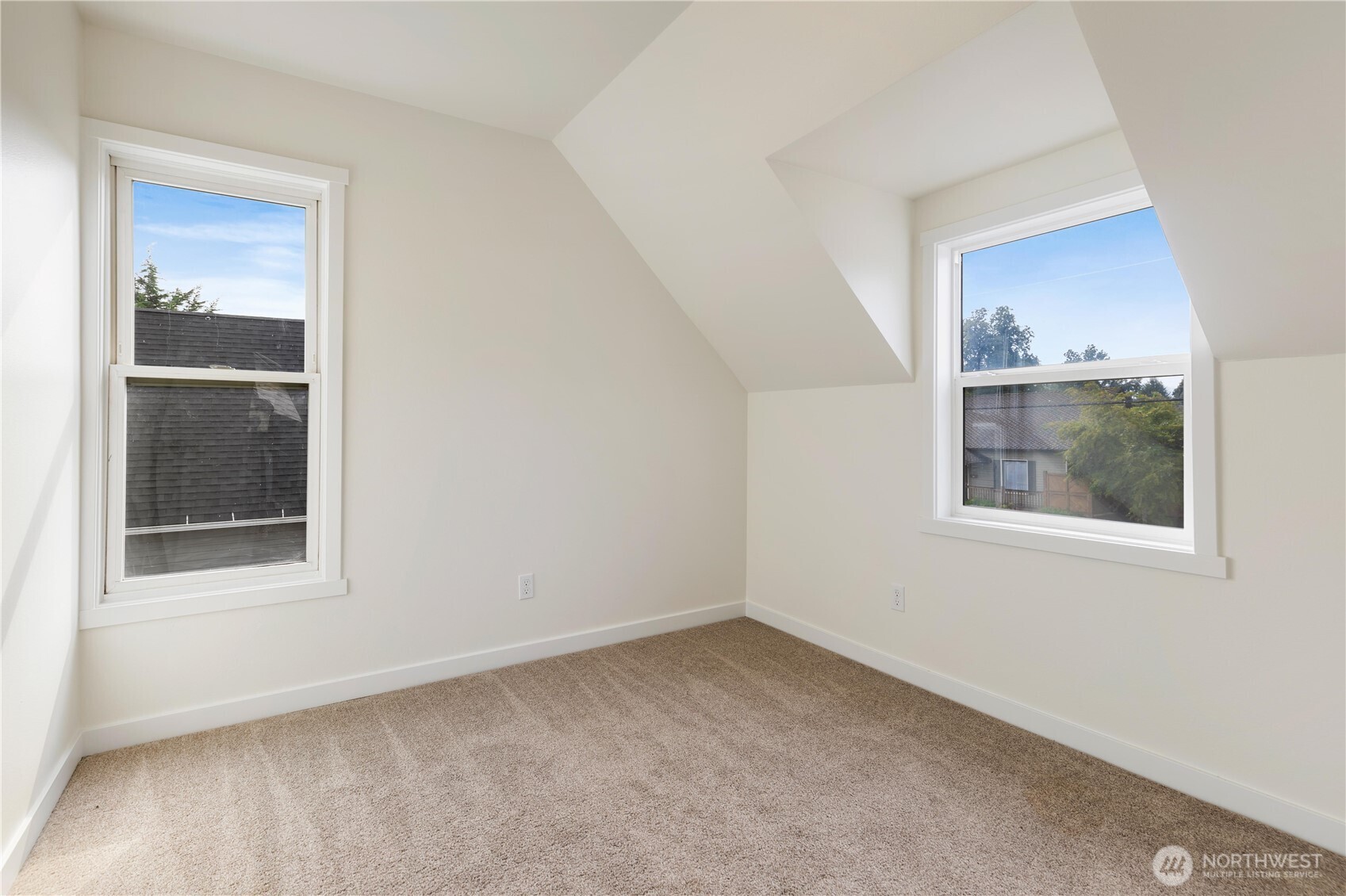 319 Short Columbia Street