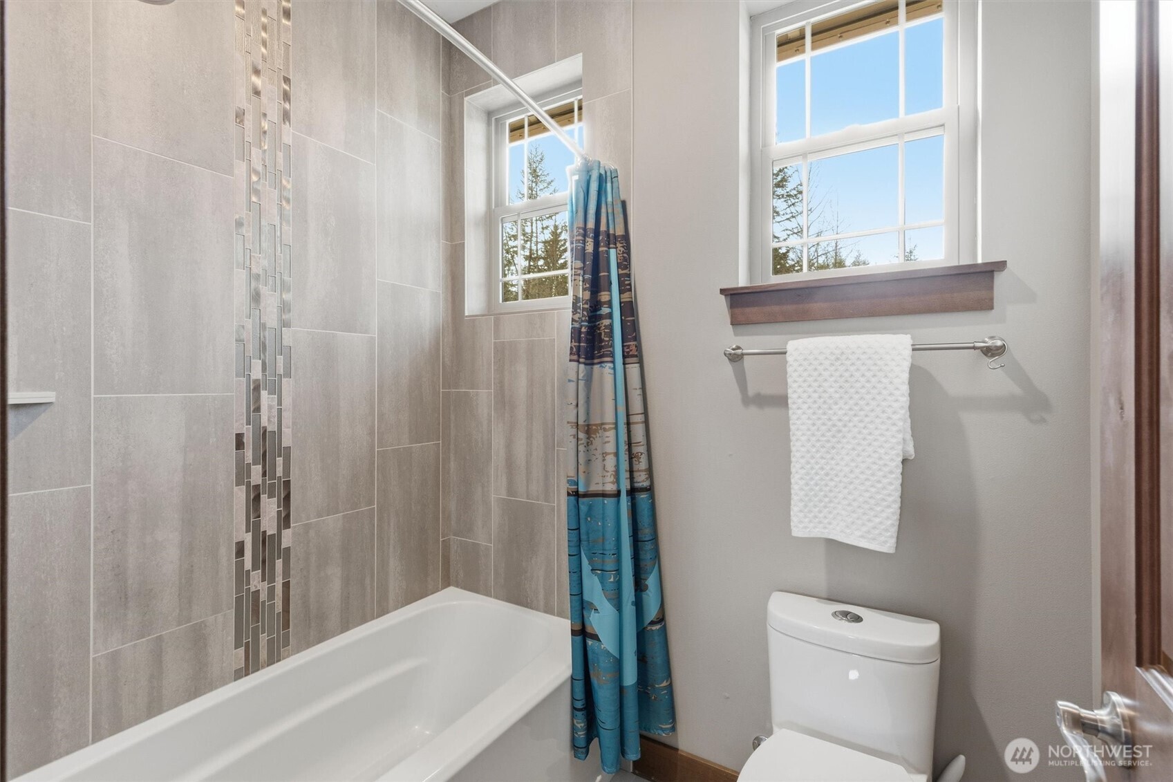 10904 137th Avenue NE