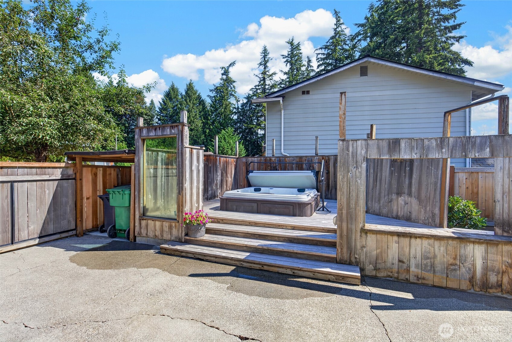 11725 47th Drive NE