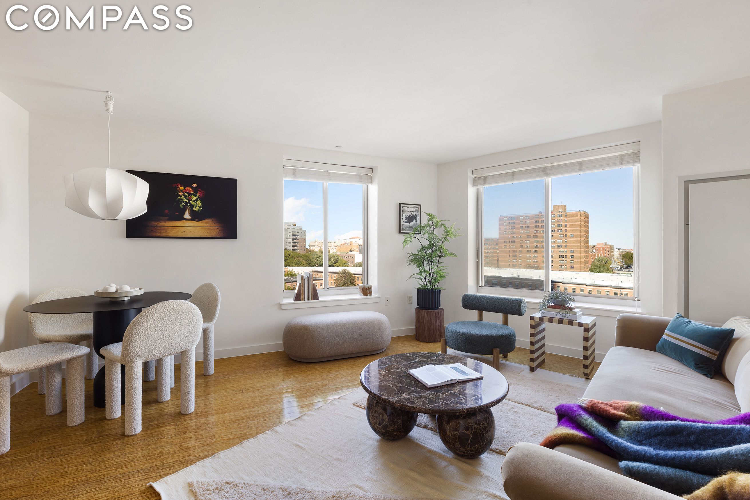 212 S Oxford Street 8B