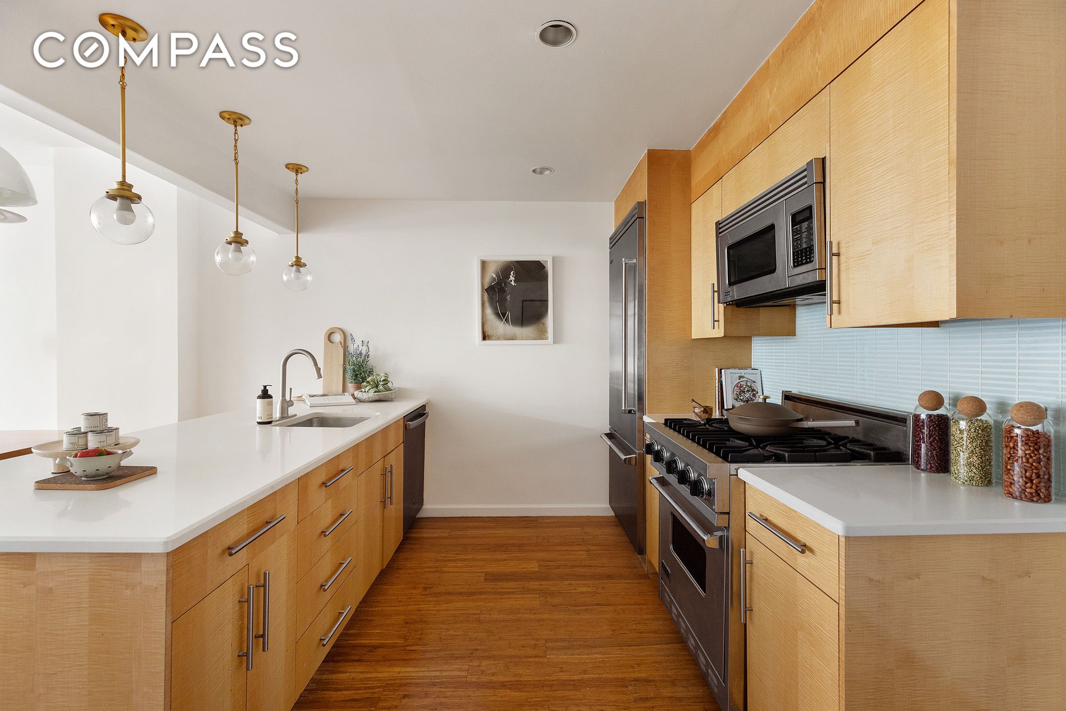 26 Broadway 301