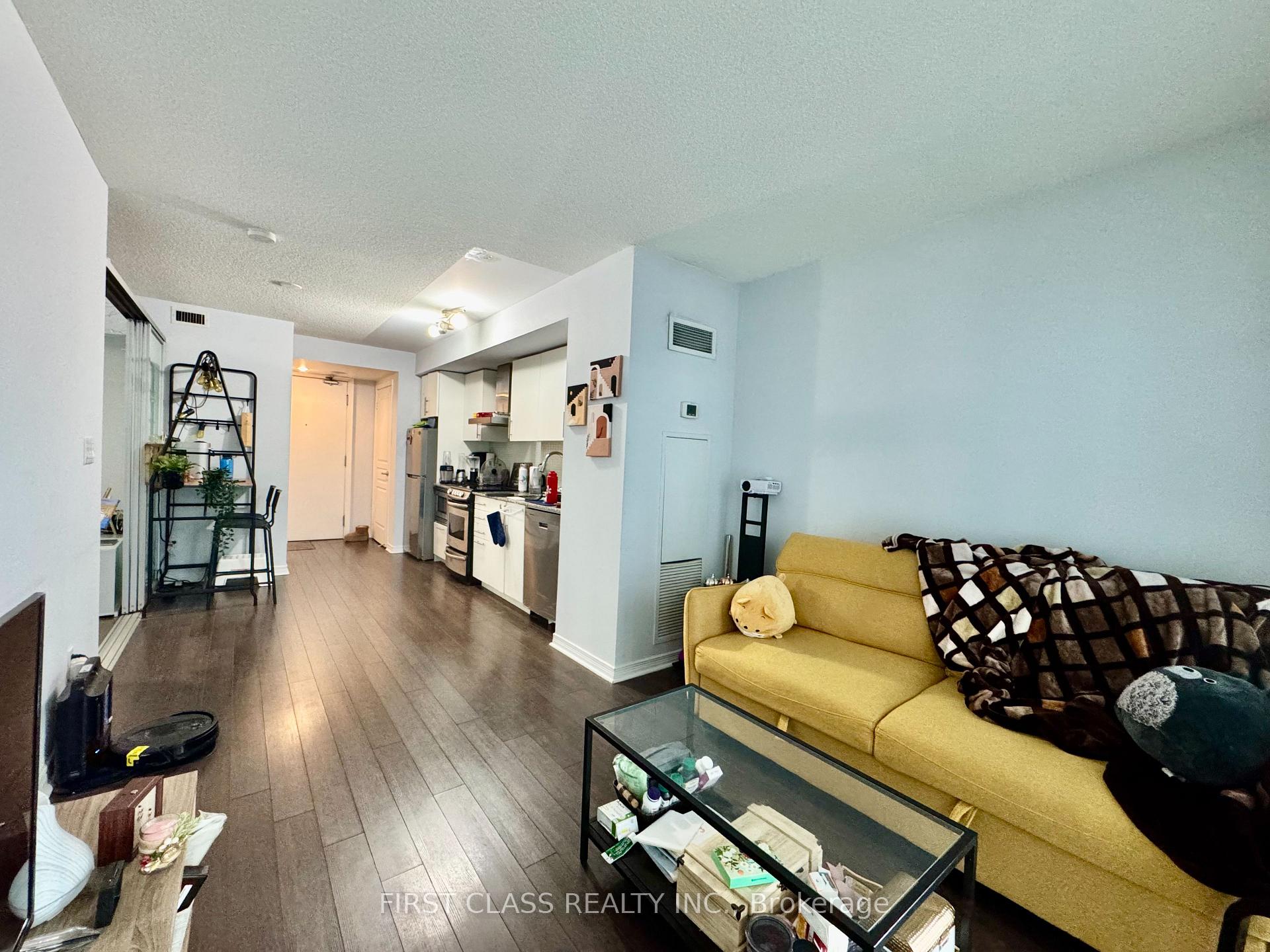 #319 - 352 Front Street, Toronto Unit: 319