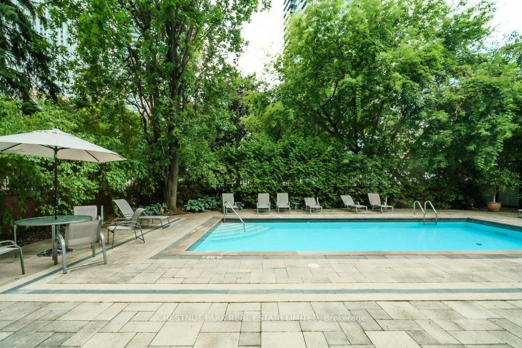 66 Collier Street 9C, Toronto C09 Unit: 9C