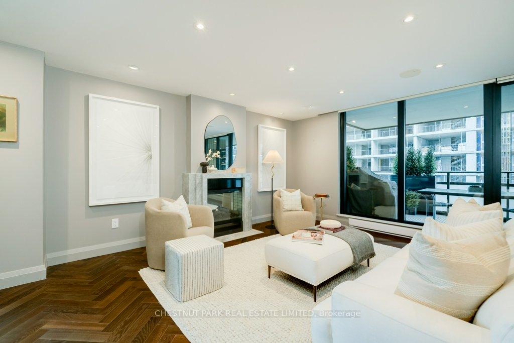 66 Collier Street 9C, Toronto C09 Unit: 9C