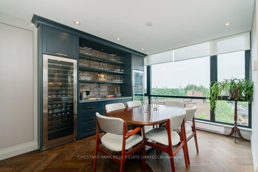 66 Collier Street 9C, Toronto C09 Unit: 9C