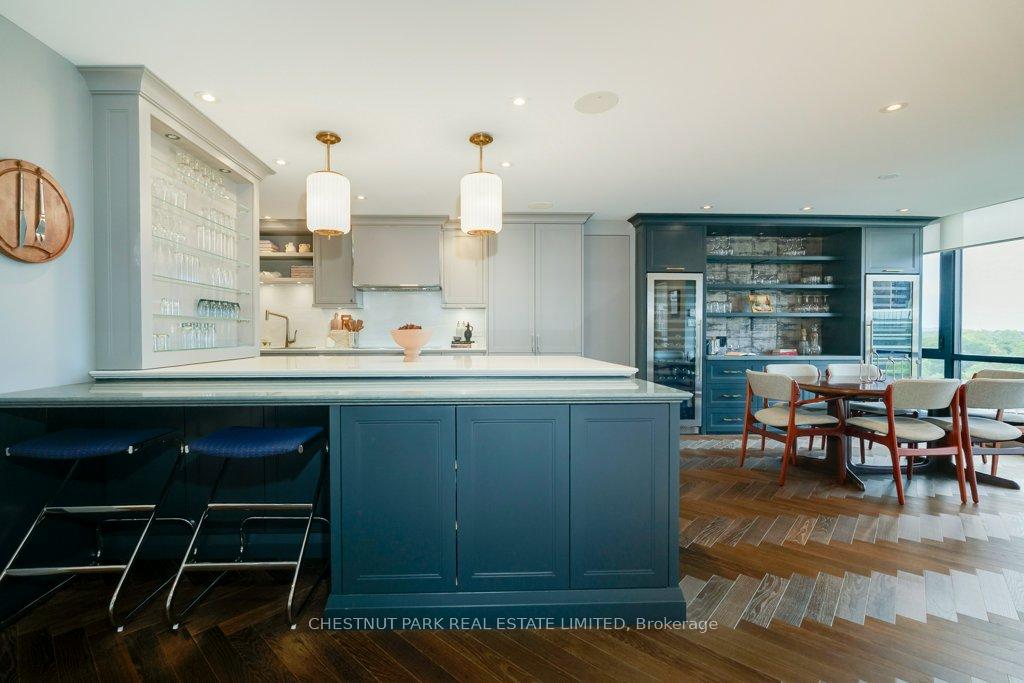 66 Collier Street 9C, Toronto C09 Unit: 9C