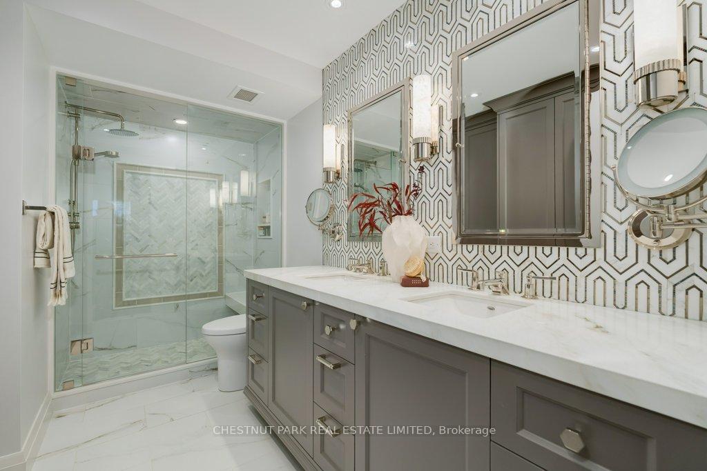 66 Collier Street 9C, Toronto C09 Unit: 9C