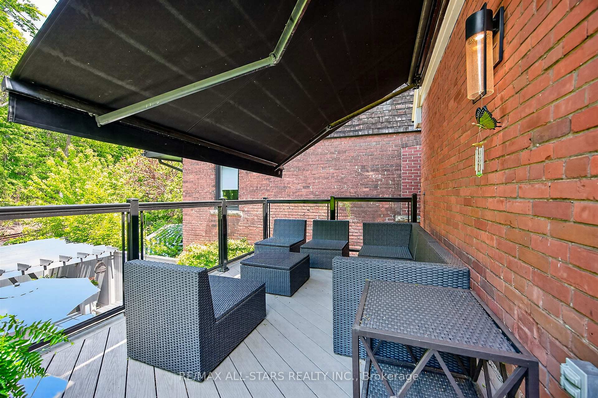 30 Edgewood Crescent, Toronto
