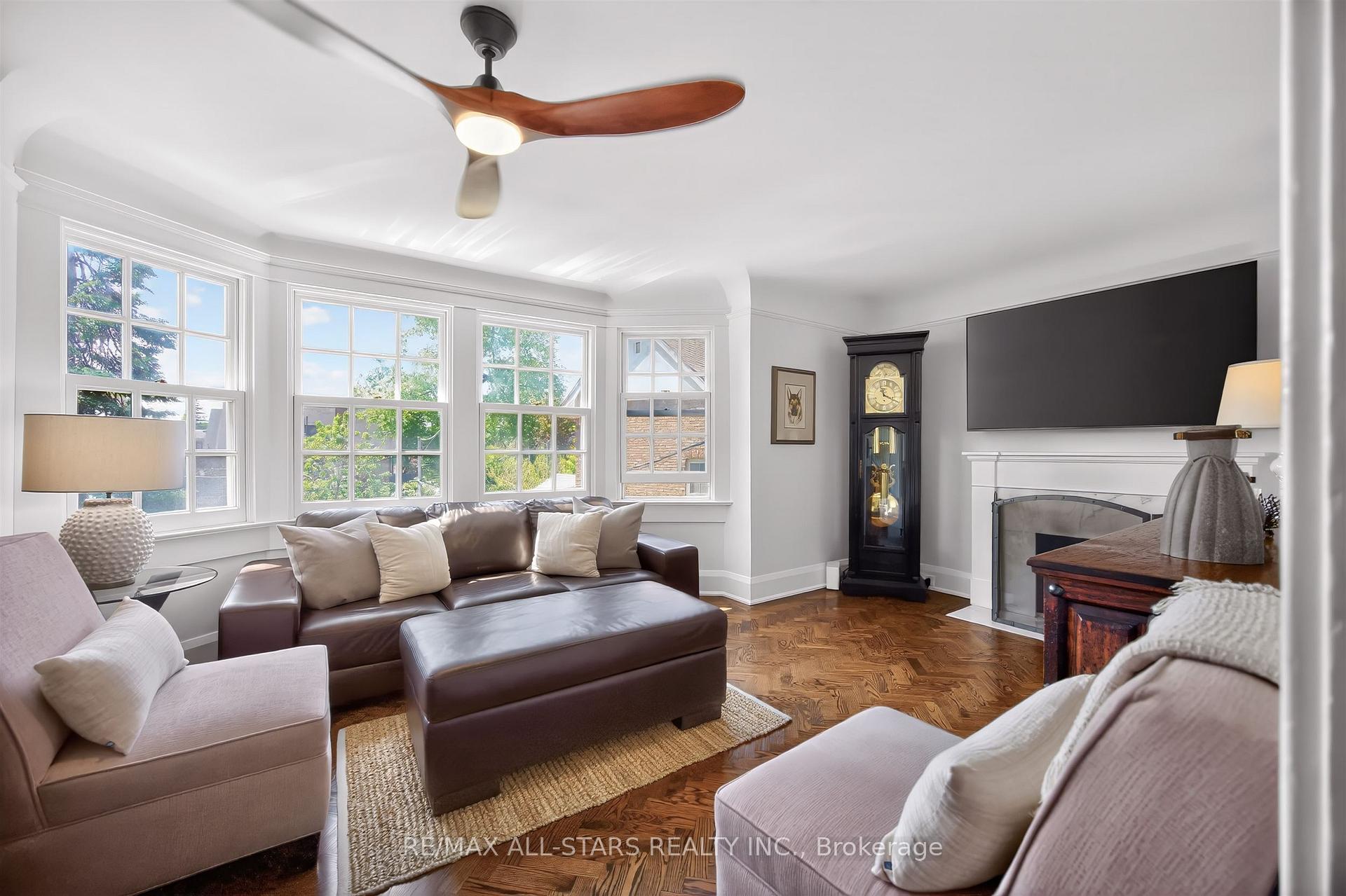 30 Edgewood Crescent, Toronto