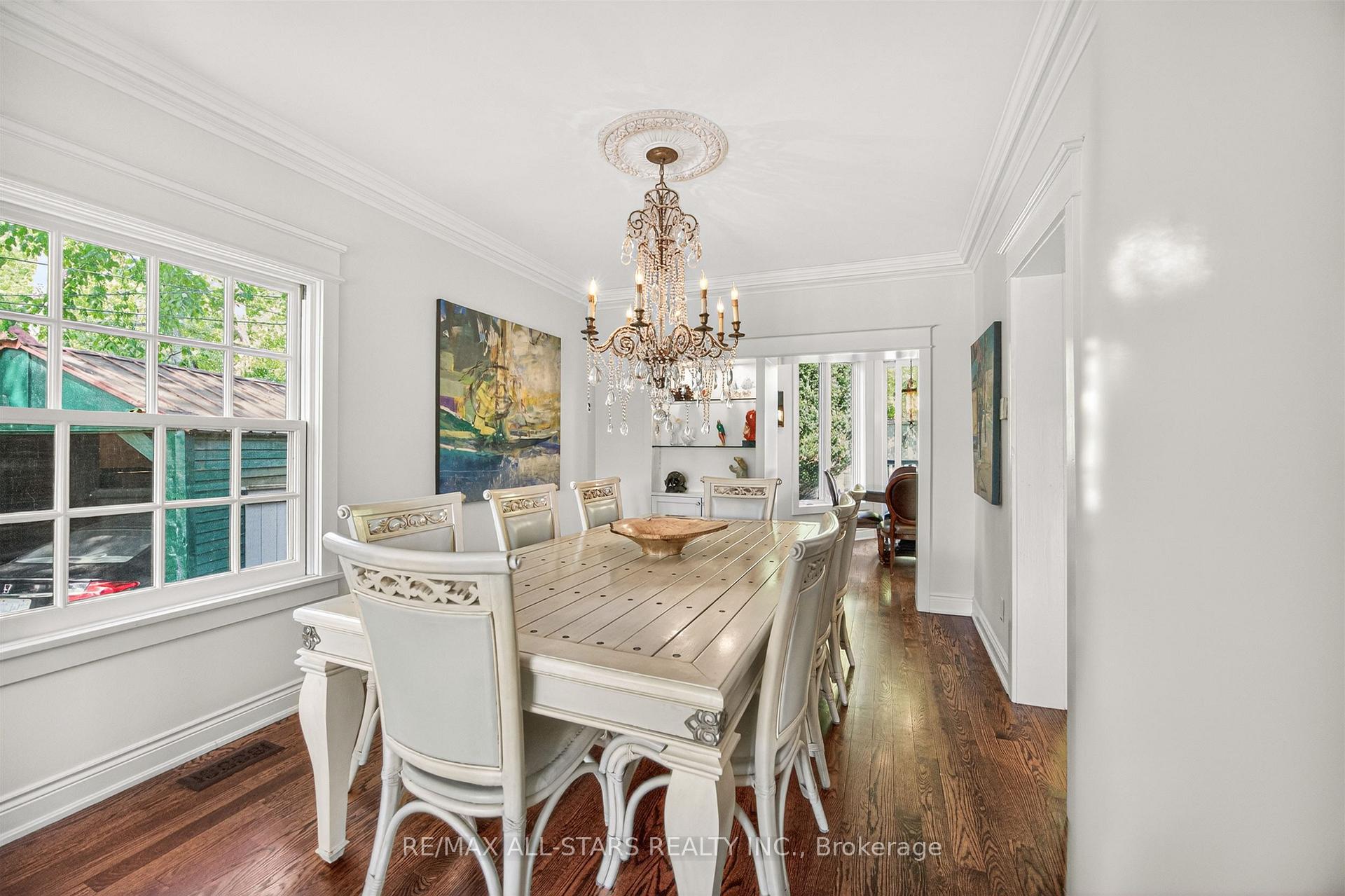 30 Edgewood Crescent, Toronto