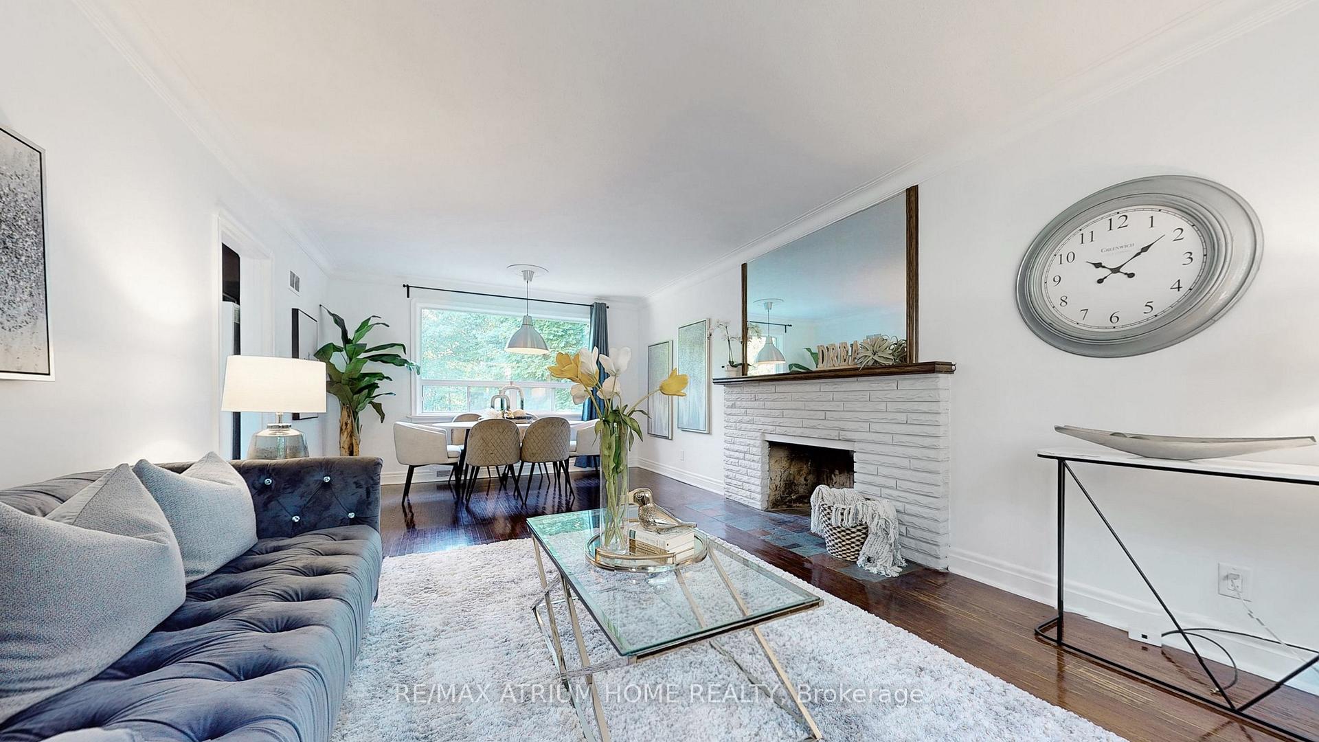 53 Pine Ridge Drive, Toronto