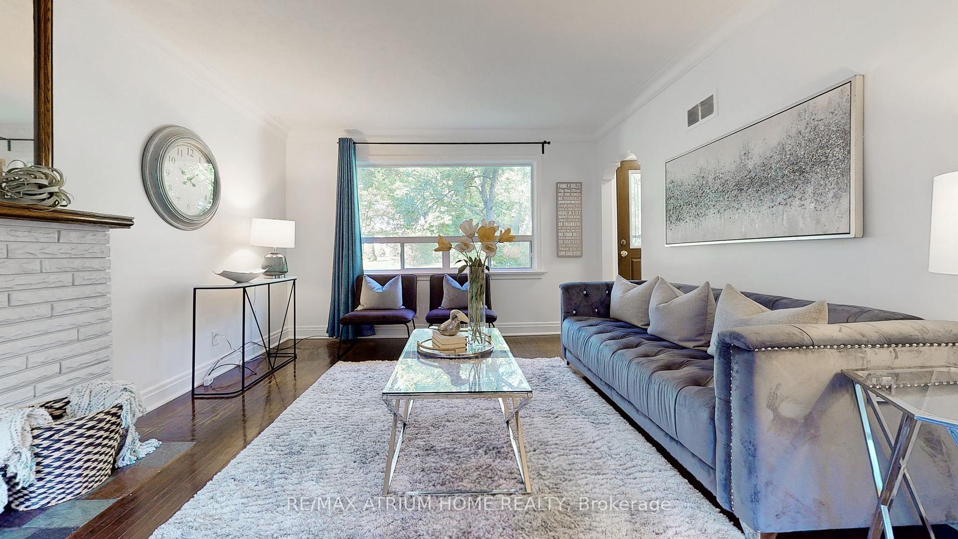 53 Pine Ridge Drive, Toronto