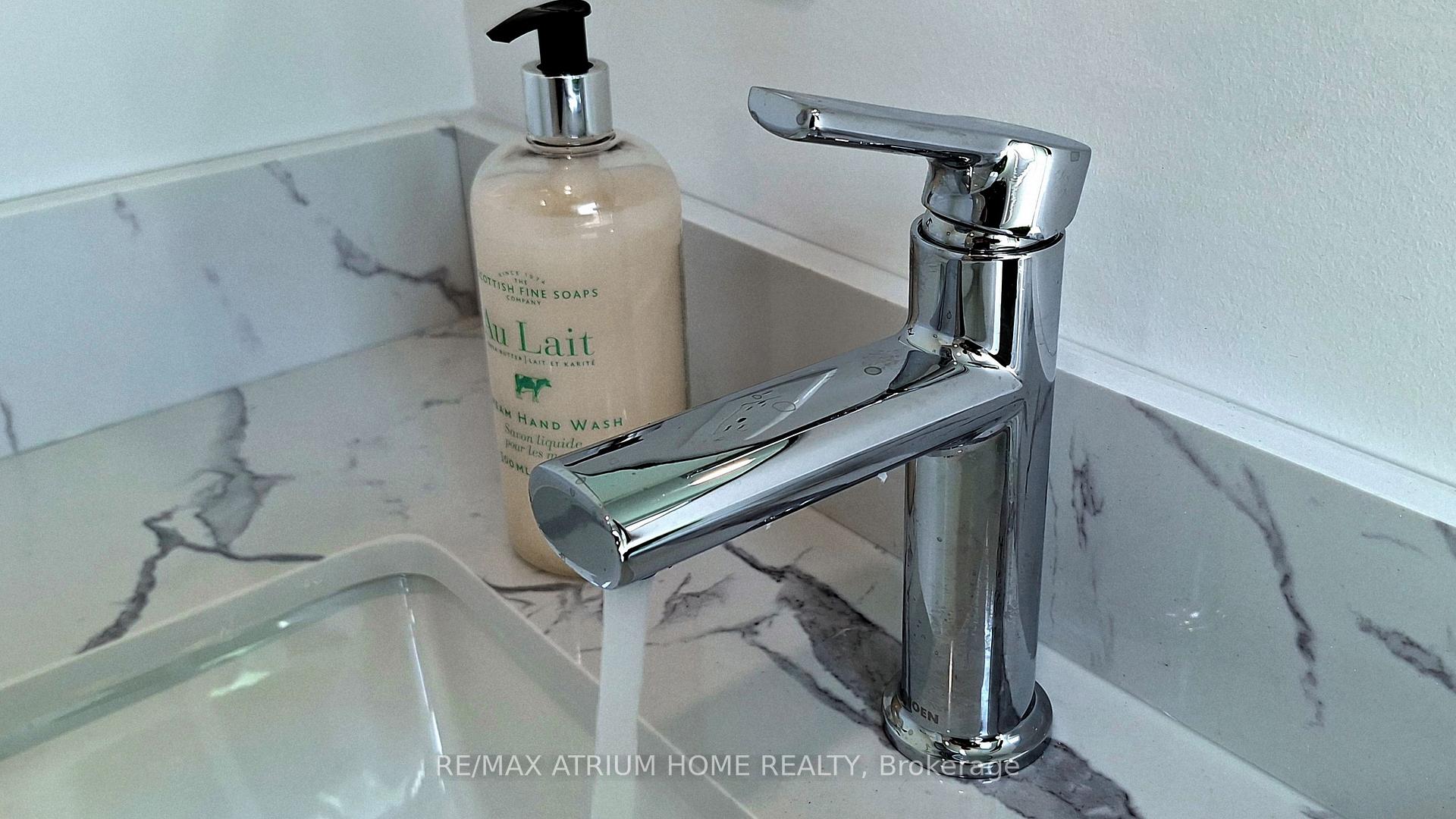 53 Pine Ridge Drive, Toronto