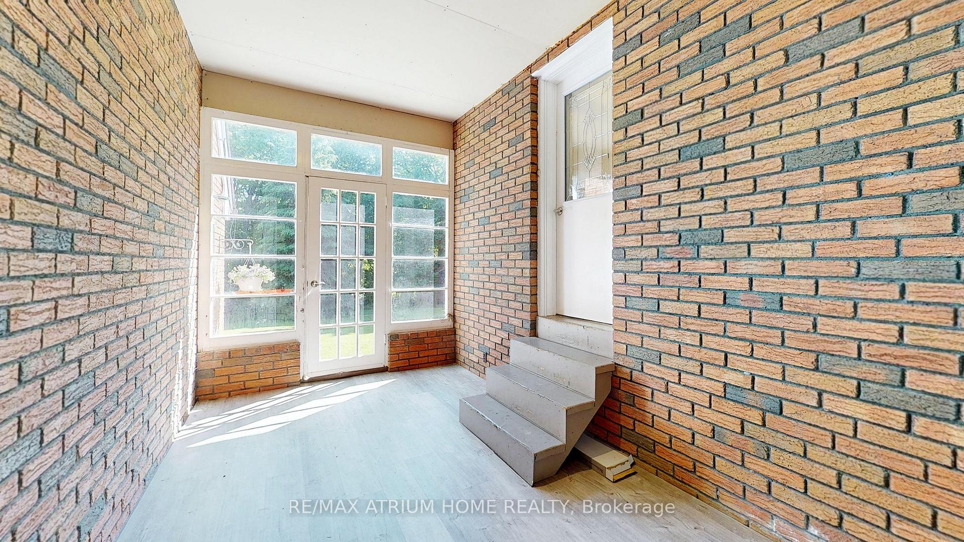 53 Pine Ridge Drive, Toronto