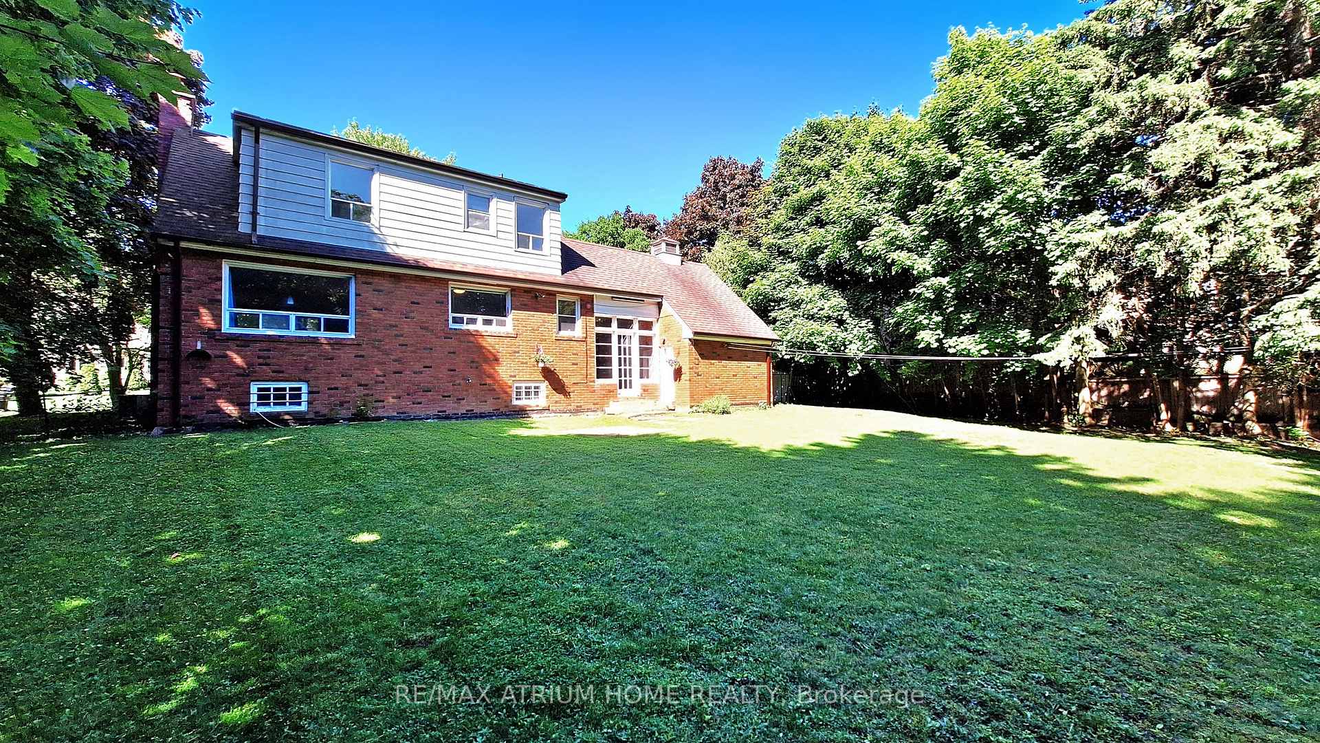 53 Pine Ridge Drive, Toronto