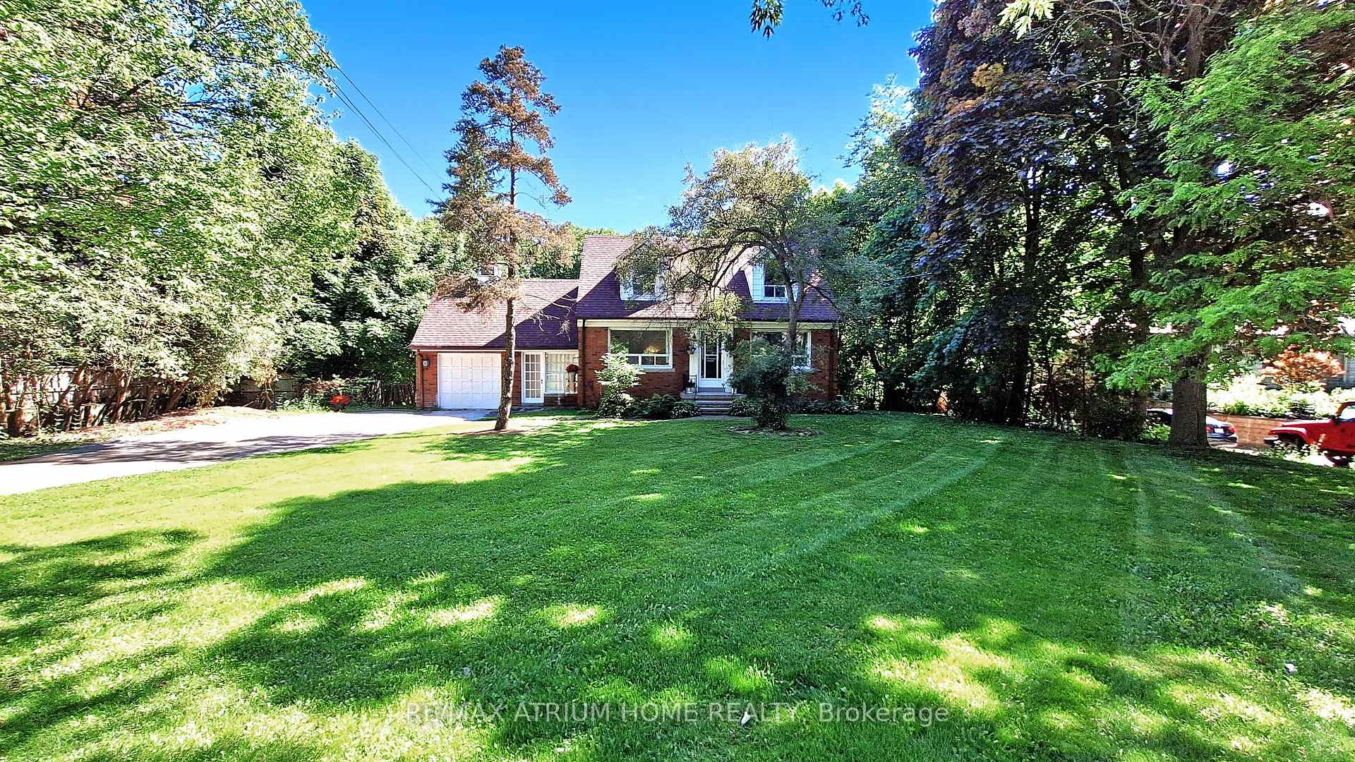 53 Pine Ridge Drive, Toronto