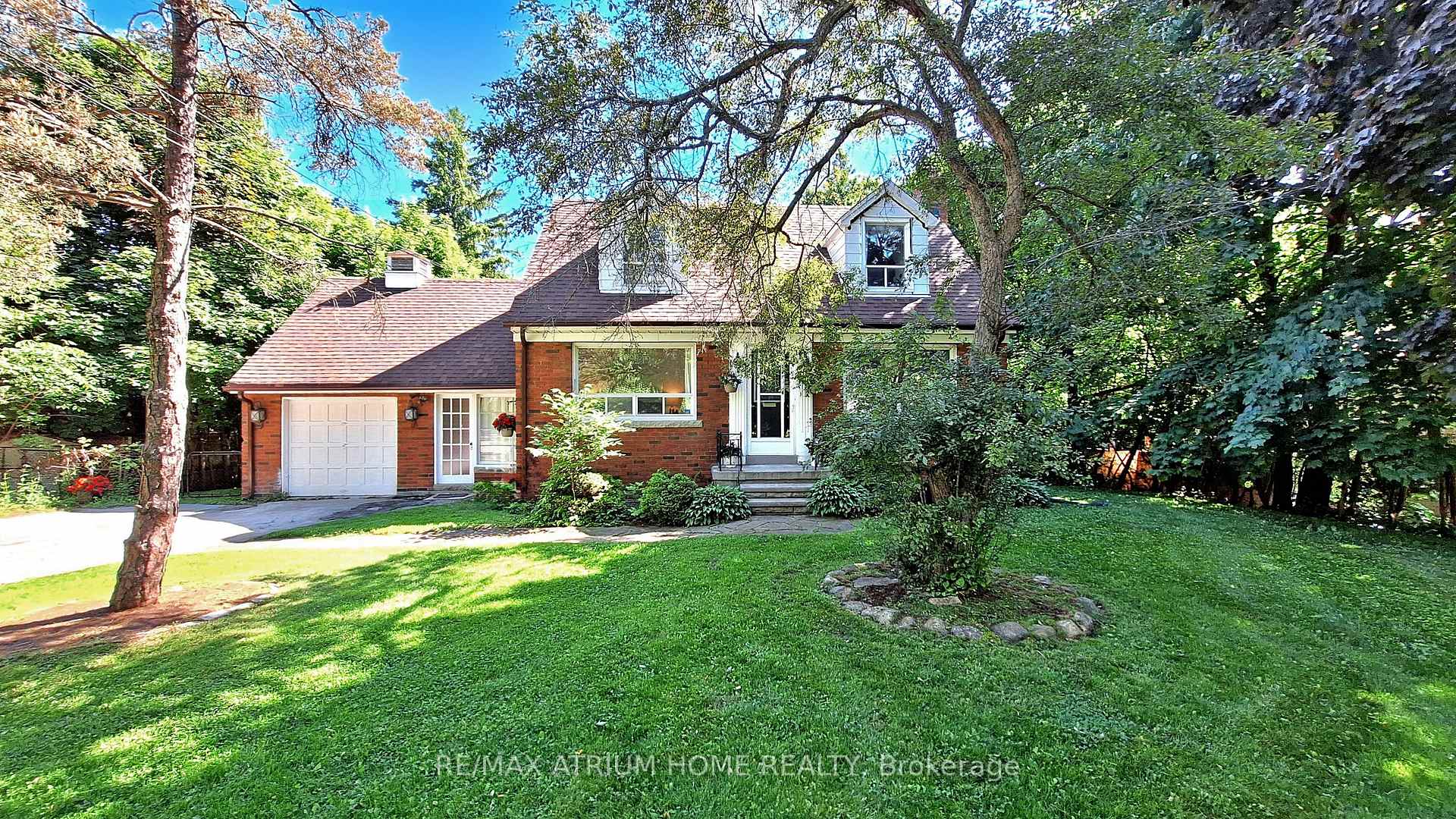 53 Pine Ridge Drive, Toronto