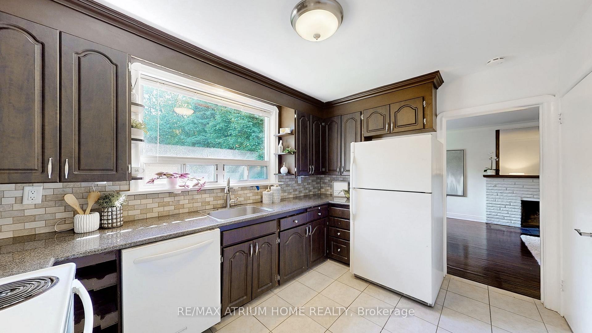 53 Pine Ridge Drive, Toronto