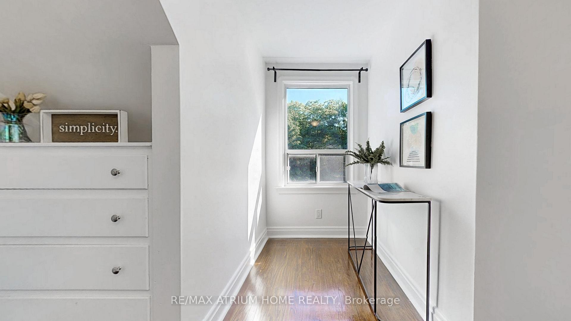 53 Pine Ridge Drive, Toronto