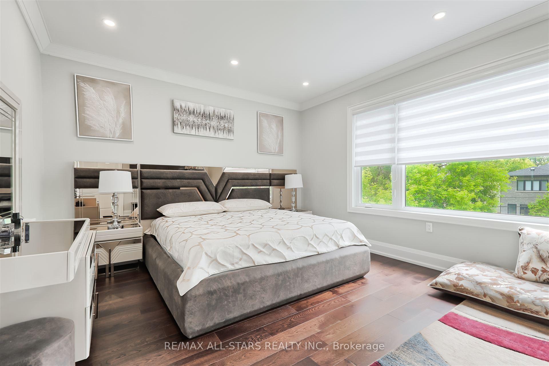 50 Eastville Avenue, Toronto